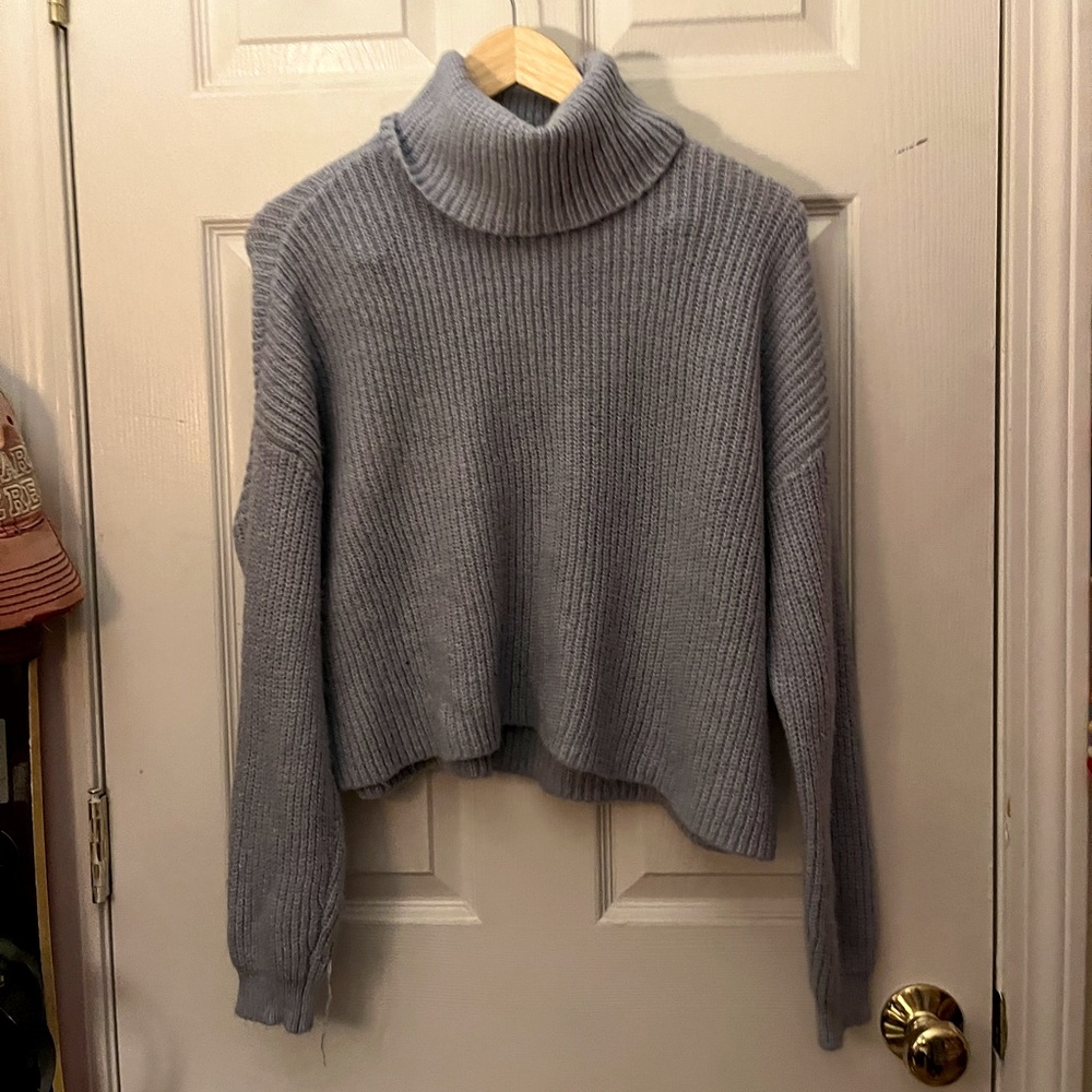 3 for $25❤️ SO cowl neck, baby blue knit, cropped sweater, size extra large